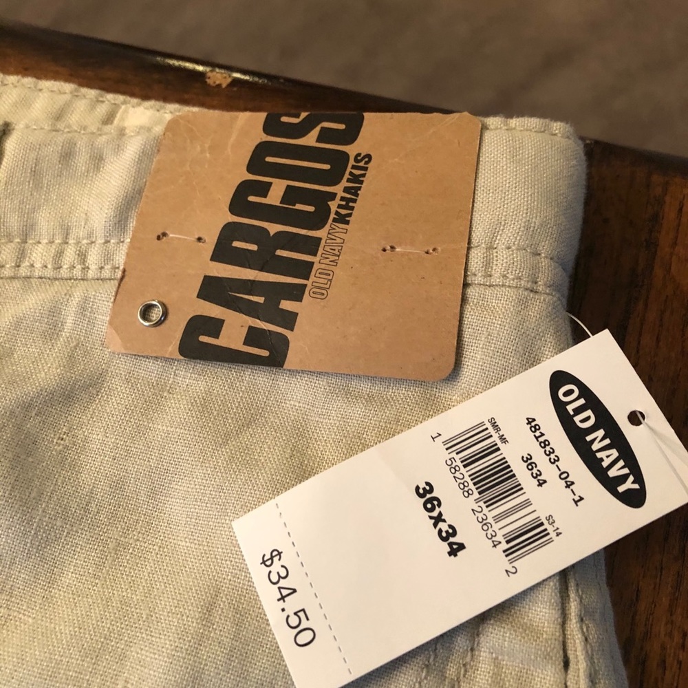 Men’s Old Navy  Cargo pants.